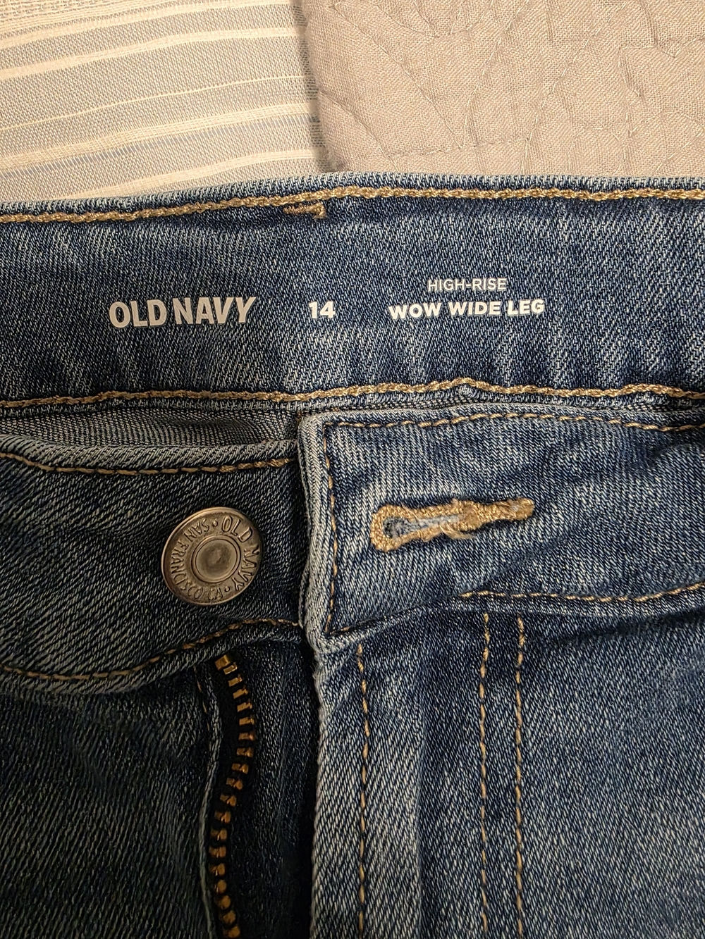 Old Navy High-Rise Wow Wide Leg Jeans - Blue